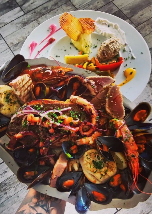 restaurant paillote beach