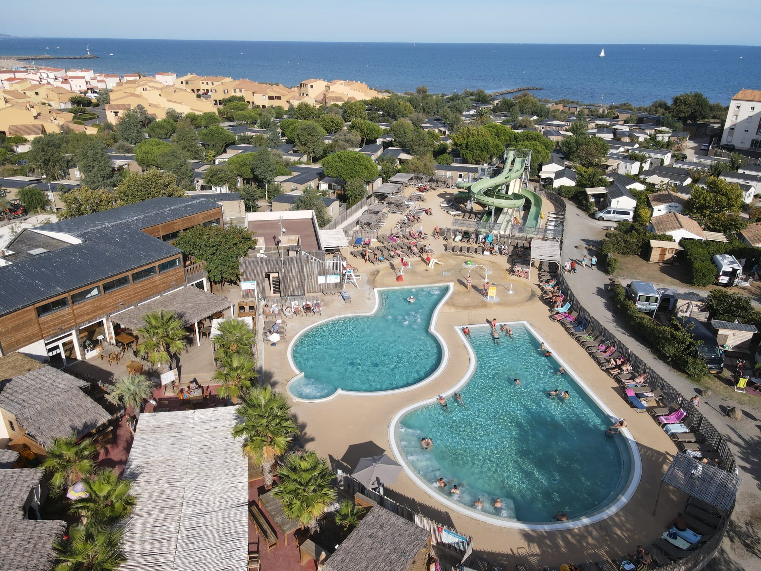 Waterpark en glijbanen