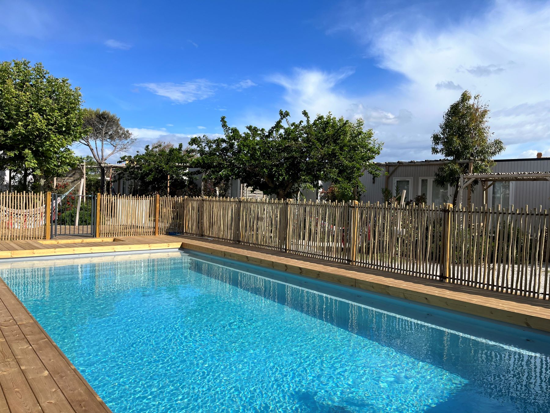 piscine privée quartier cottage cocoon camping cap d'agde la clape village