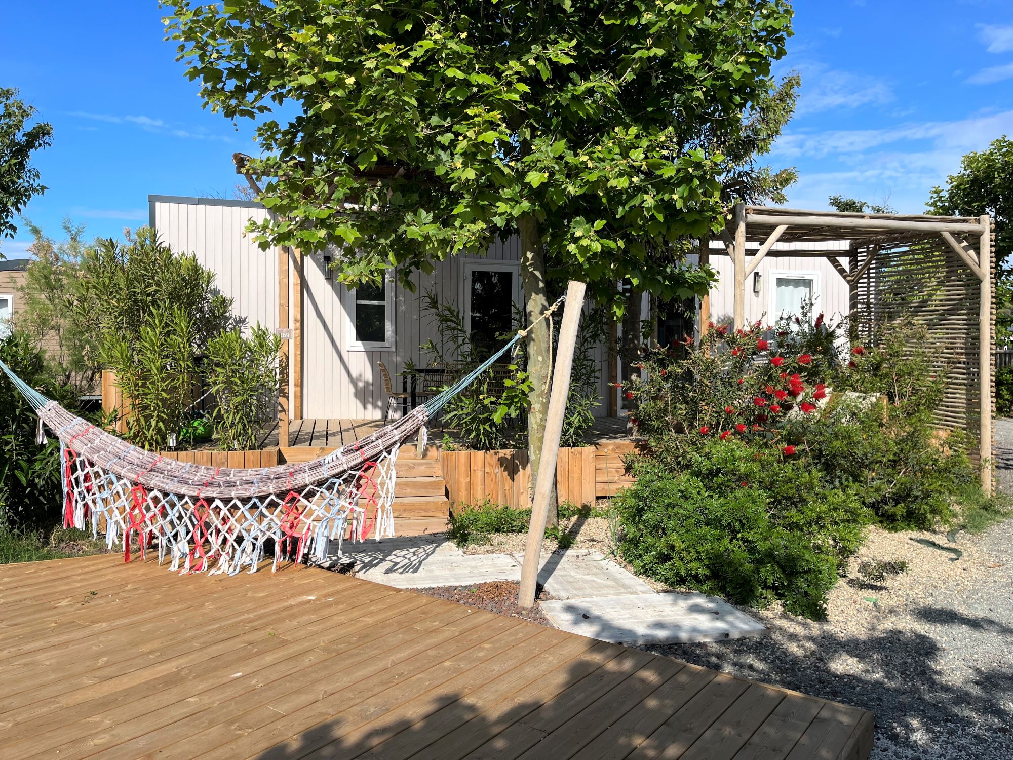 terrasse cottage cocoon camping cap d'agde la clape village herault occitanie