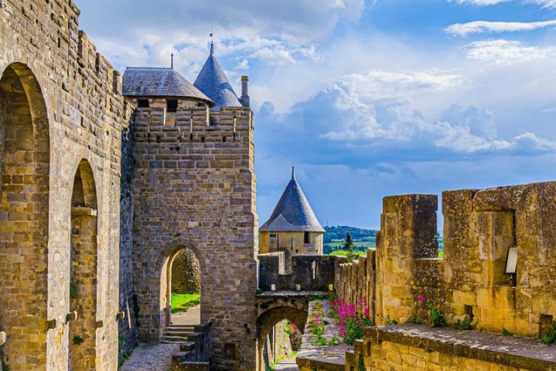 chateau ramparts carcassonne camping cap d'agde la clape village