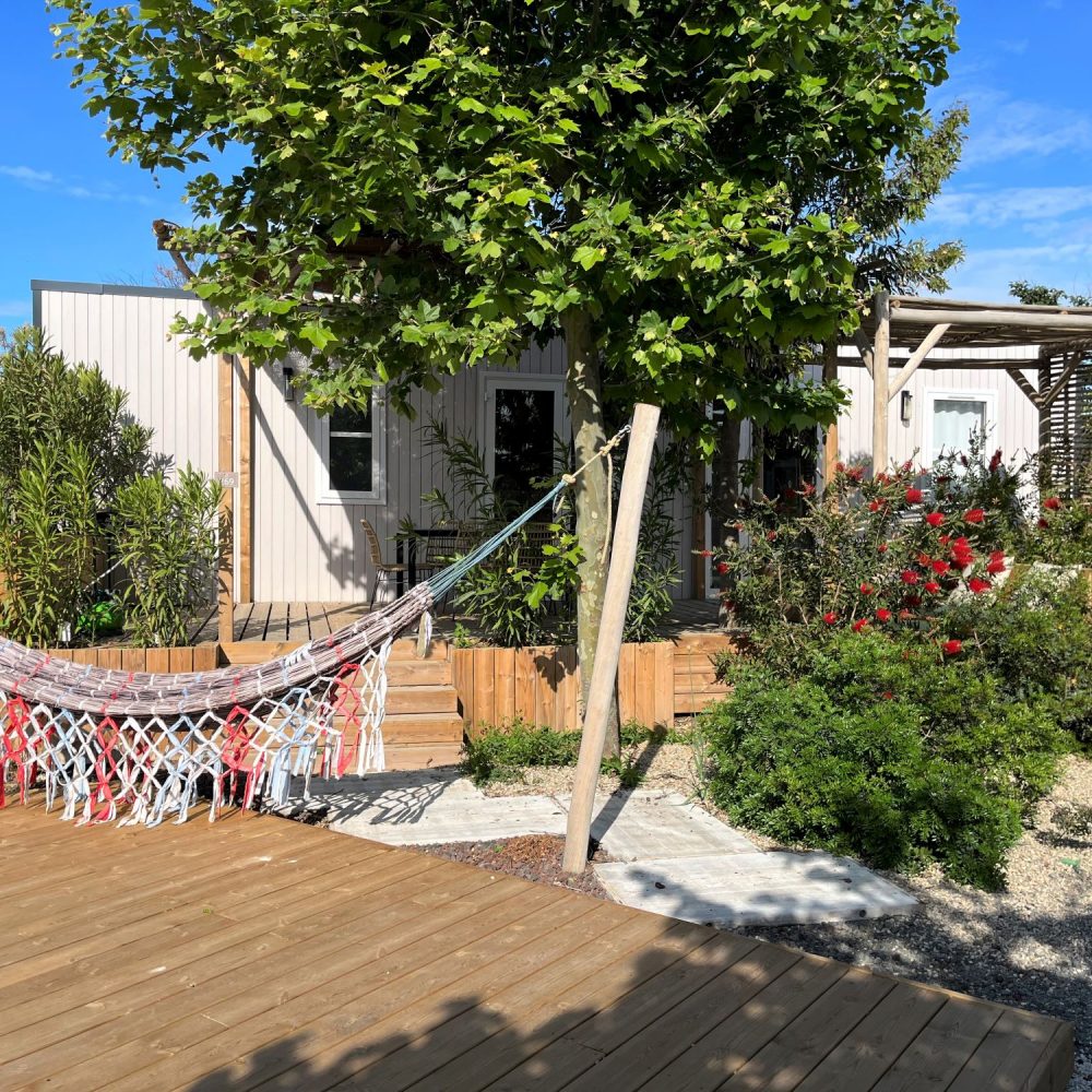 terrasse cottage cocoon camping cap d'agde la clape village herault occitanie